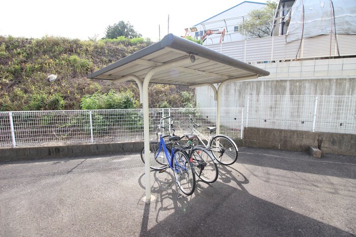 Surplus　Two　金田荘の物件外観写真