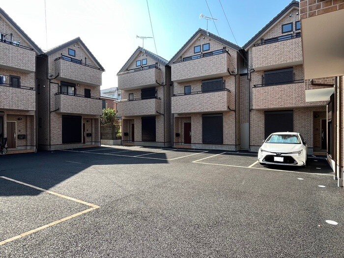 タウンスケープよもぎ台A棟の物件外観写真