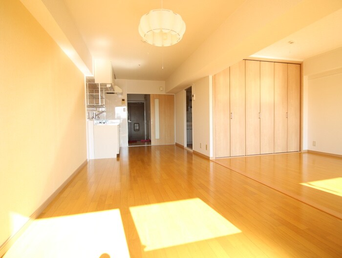 ジュネス青山の物件内観写真