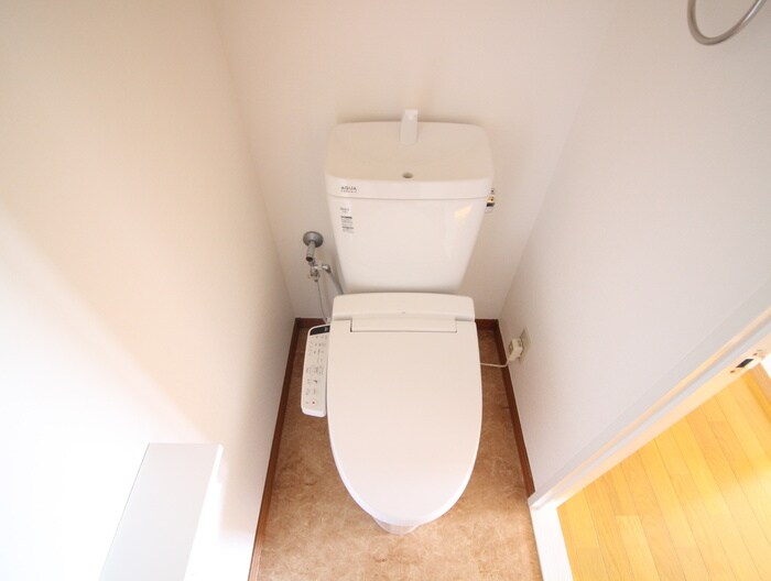 ジュネス青山の物件内観写真