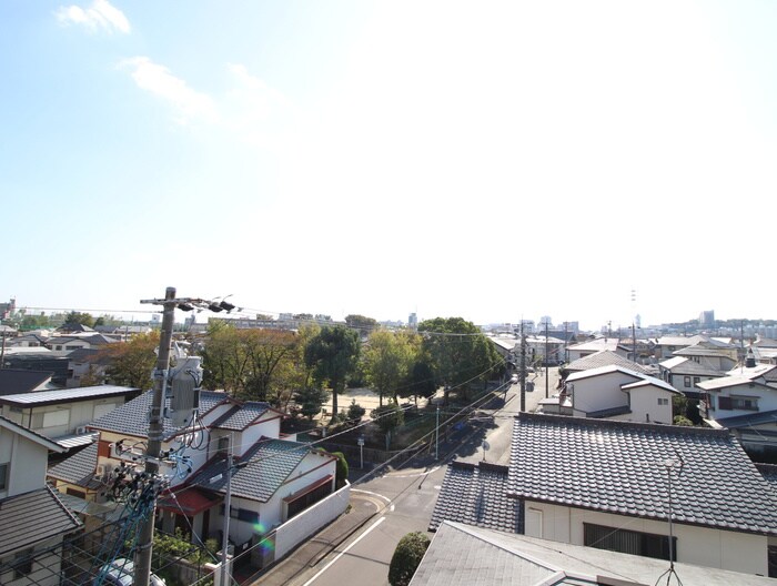 ジュネス青山の物件内観写真