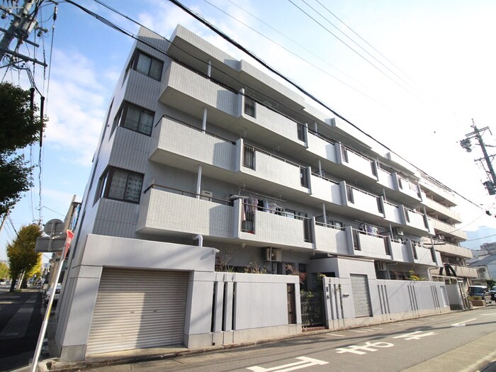 アメニティー本陣の物件外観写真