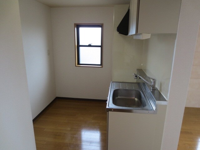 プリミエ－ル下山の物件内観写真