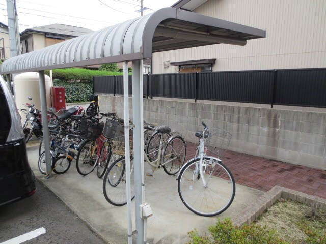 プリミエ－ル下山の物件外観写真