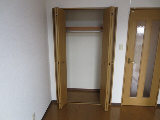 プリミエ－ル下山の物件内観写真