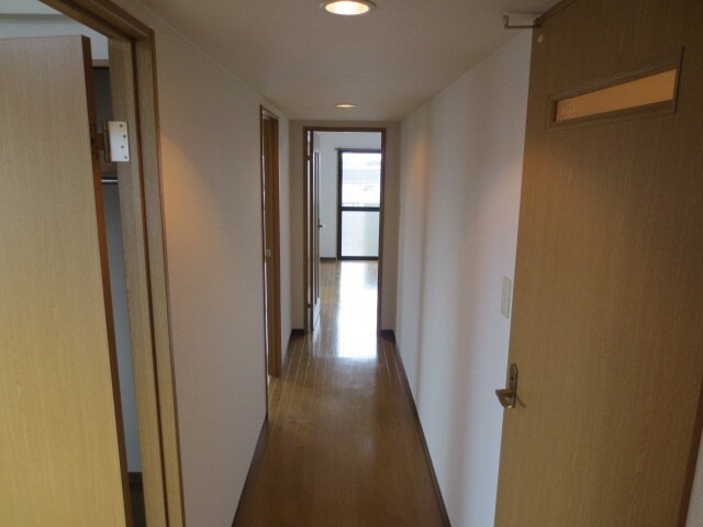 プリミエ－ル下山の物件内観写真