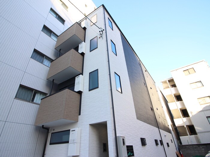 SELENITE平安通駅前の物件外観写真