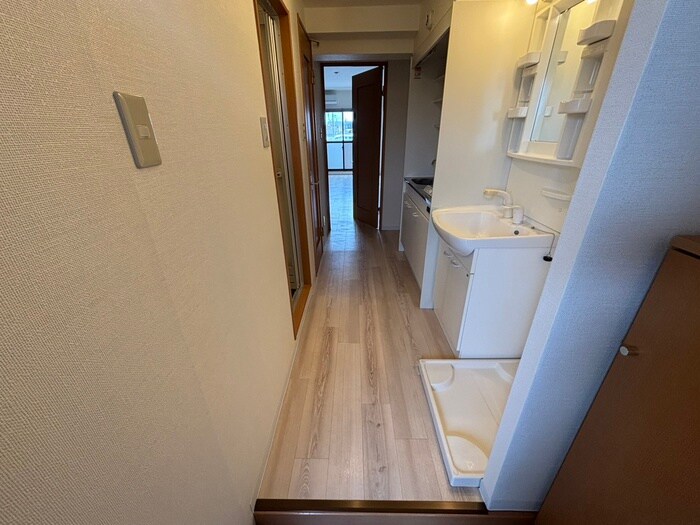 ロイヤルサルビアの物件内観写真