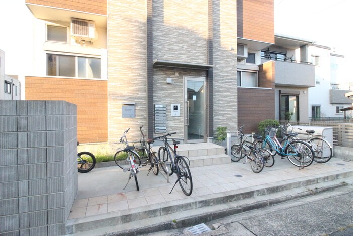 リブフラット藤江の物件外観写真