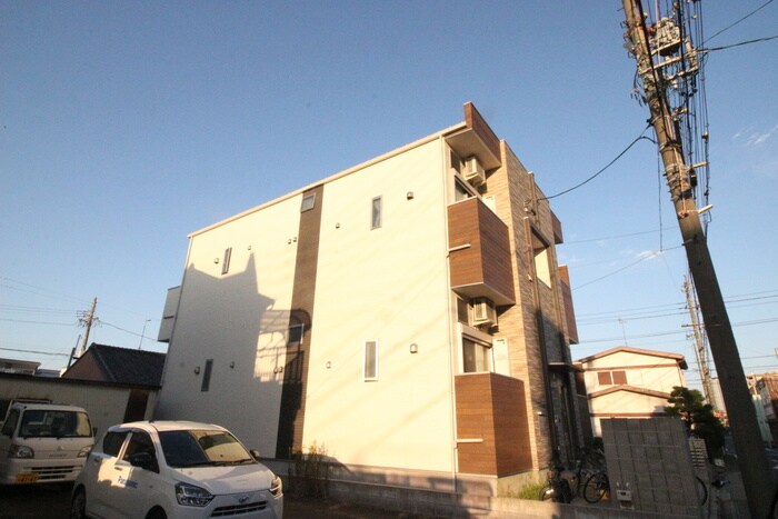 リブフラット藤江の物件外観写真