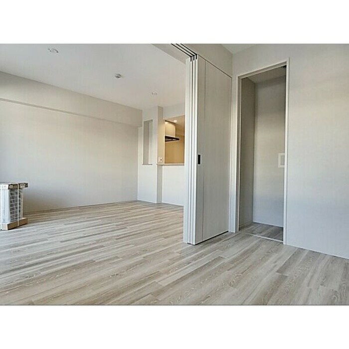 BLESTON COURT IMAIKEの物件内観写真