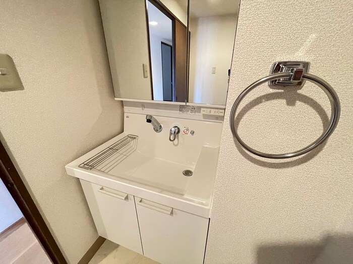 ｼﾃｨ.ﾗｲﾌ ｸﾞﾗﾝｳﾞｨ-ﾈ星ヶ丘A棟の物件内観写真