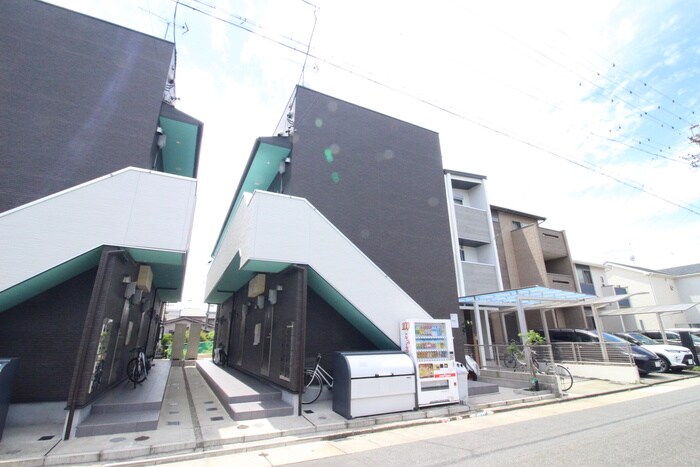 フランの物件外観写真