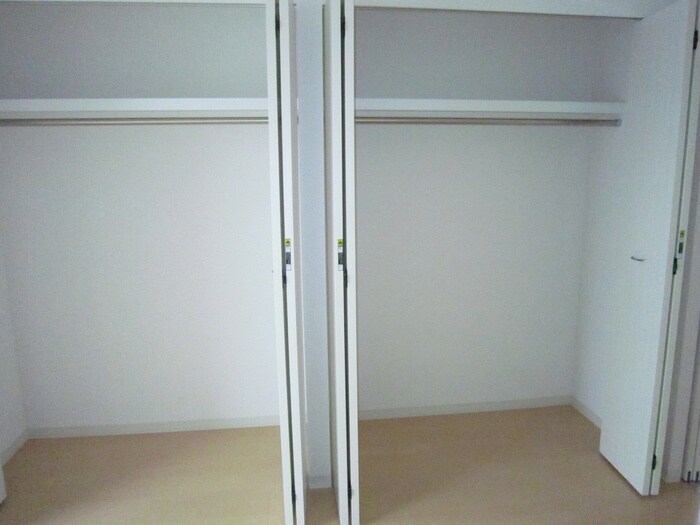 グランシャトゥ那古野の物件内観写真