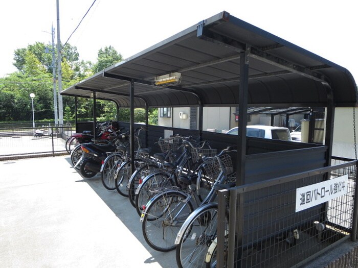 レジデンス青山ミレニアムの物件外観写真