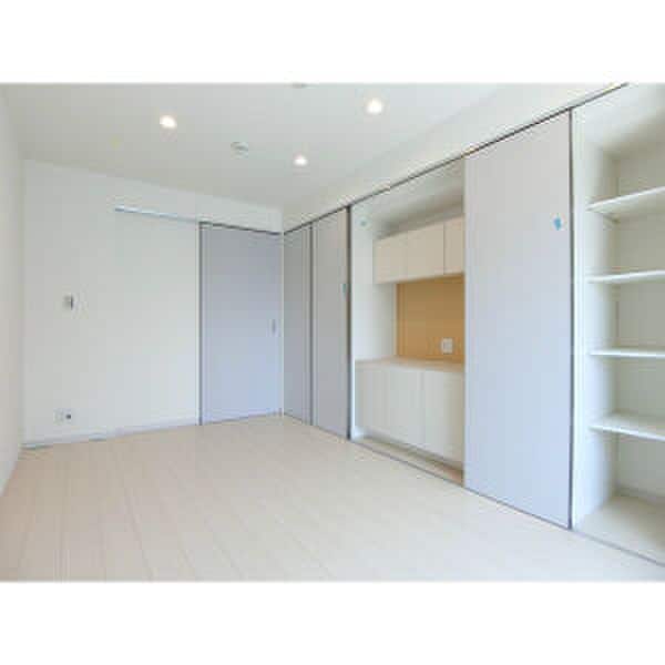 リブリ・ポーラスターナインの物件内観写真