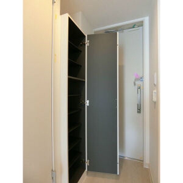 リブリ・ポーラスターナインの物件内観写真