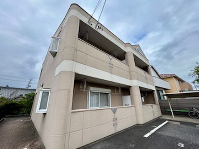 フロールＫの物件外観写真