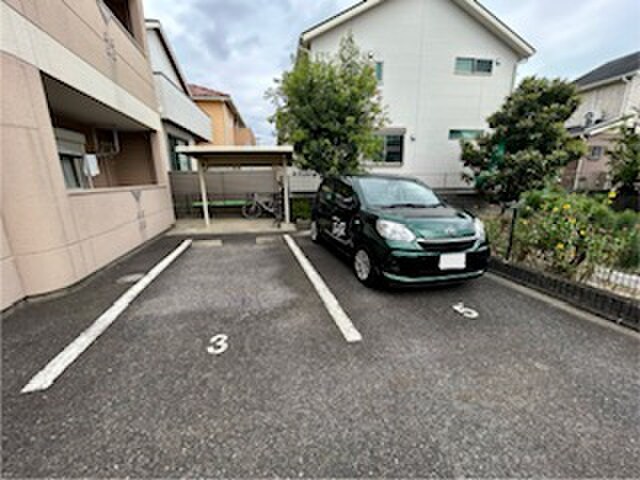 フロールＫの物件外観写真