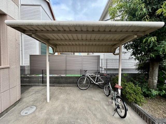 フロールＫの物件外観写真