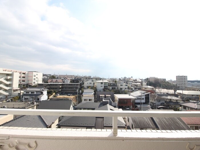 フローレスタナベの物件内観写真