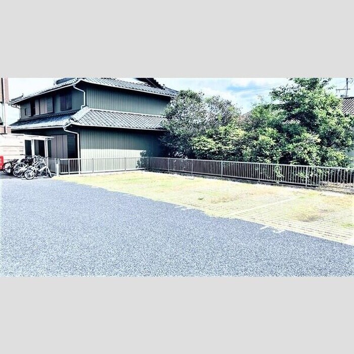 ラビアン・ローゼの物件外観写真