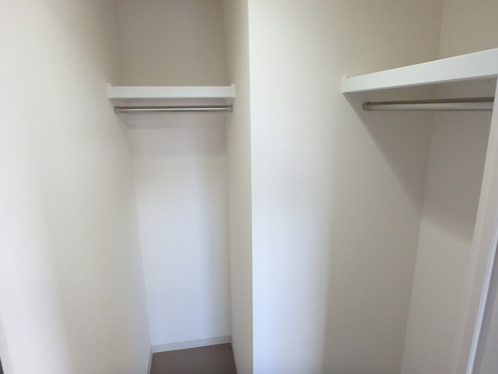 エスフィオーレの物件内観写真