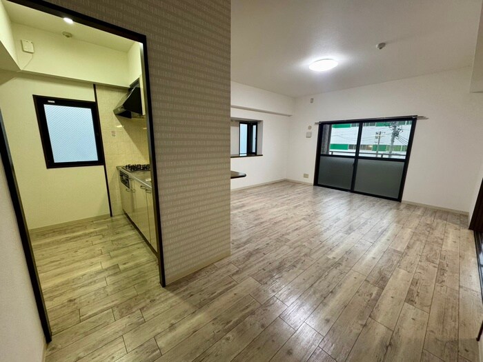 ロイヤルスクエアの物件内観写真