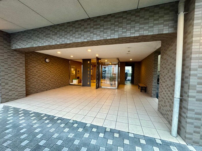 ロイヤルスクエアの物件外観写真