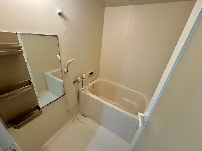 ロイヤルスクエアの物件内観写真