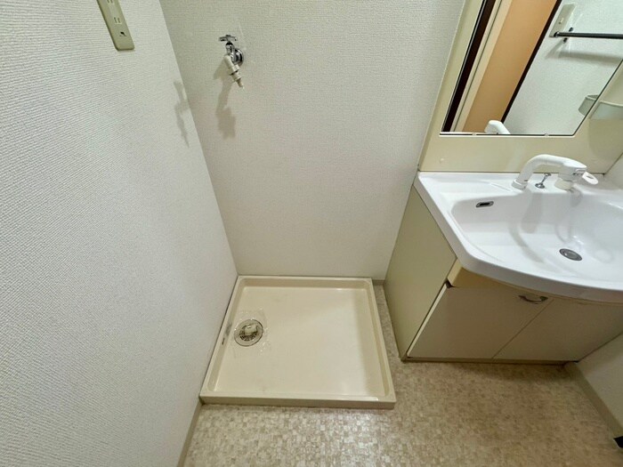 ロイヤルスクエアの物件内観写真