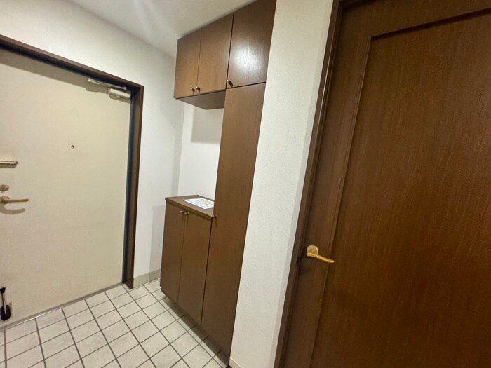 ロイヤルスクエアの物件内観写真