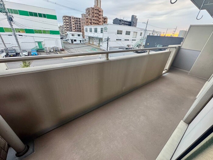 ロイヤルスクエアの物件内観写真