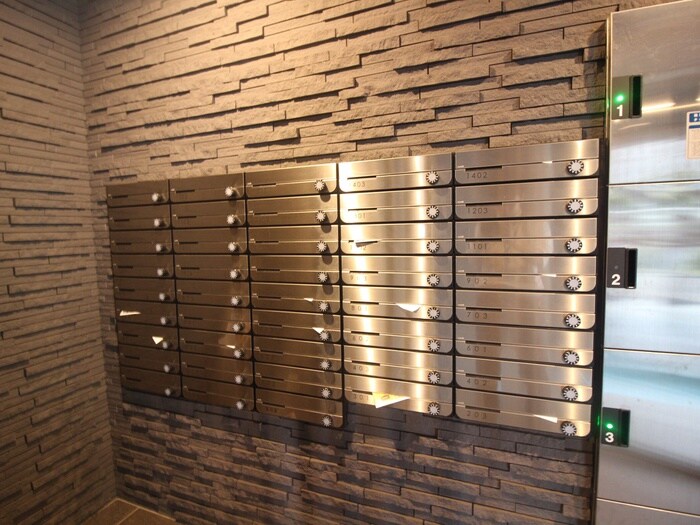 プレイス白壁の物件外観写真