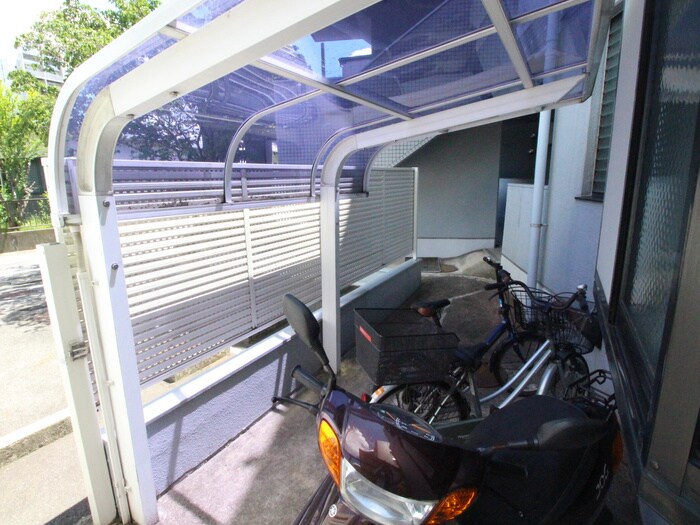 レジデンス赤池の物件外観写真