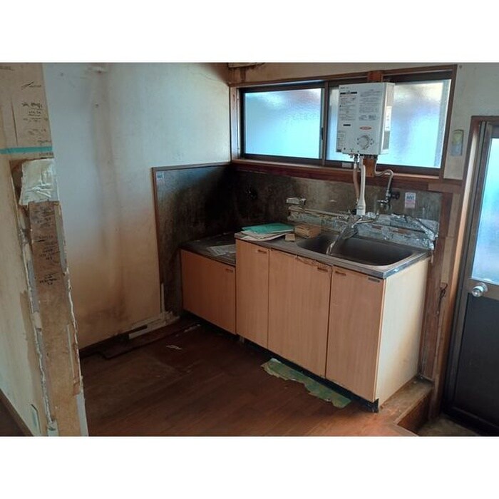 丸米アパート　西棟の物件内観写真