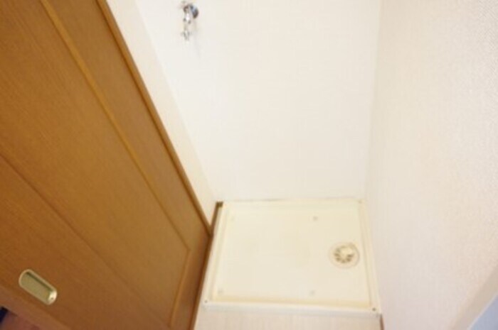 パイン・ウォールの物件内観写真