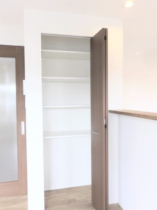 エル　ブルックの物件内観写真