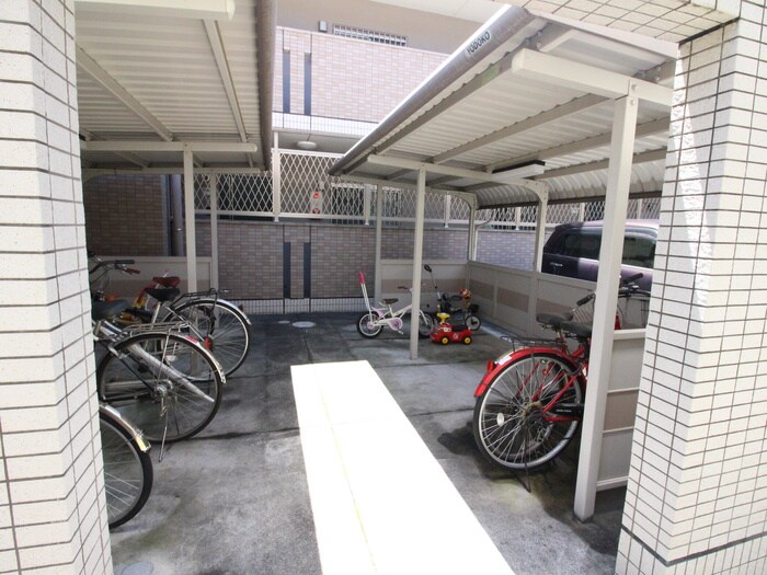 ＣＲＥＣＥＲ　ＳＯＵＴＨの物件外観写真