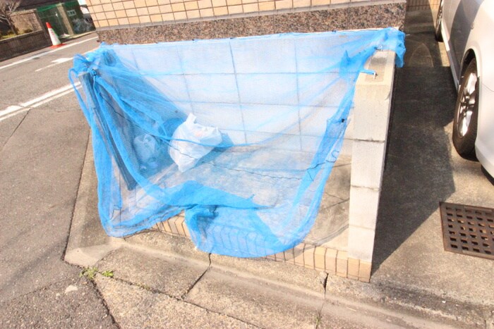 マルシェ・コーネンの物件外観写真