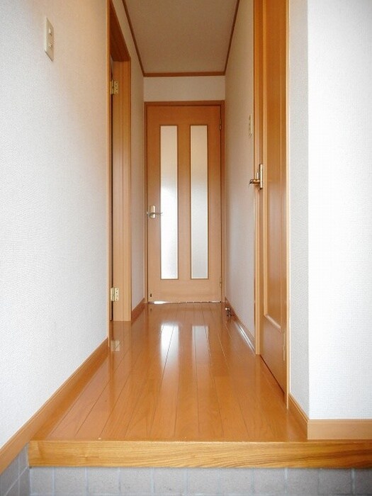 カ－サリ－ヴァの物件内観写真