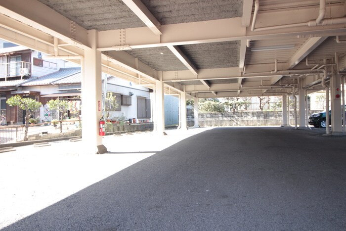 メゾン坂下の物件外観写真