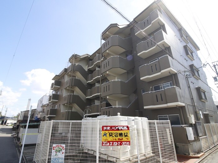 稲熊ビルの物件外観写真