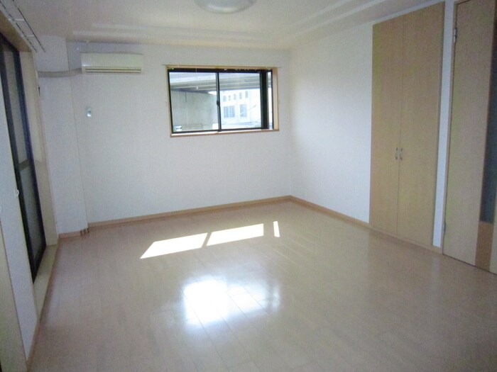 エスポアールⅡの物件内観写真