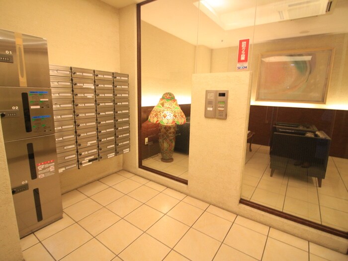 ライオンズマンション栄第2の物件外観写真