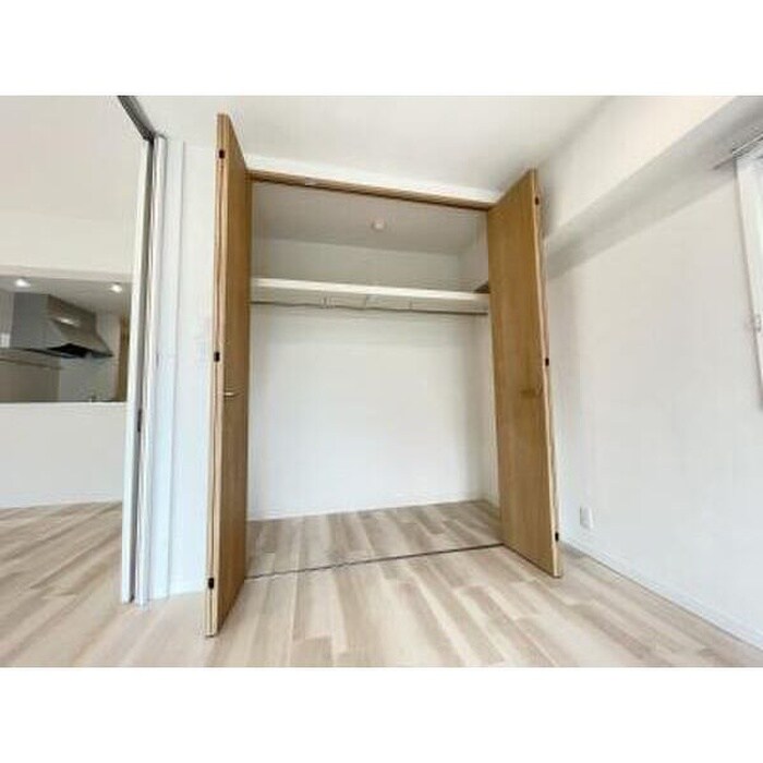 ライオンズマンション栄第2の物件内観写真