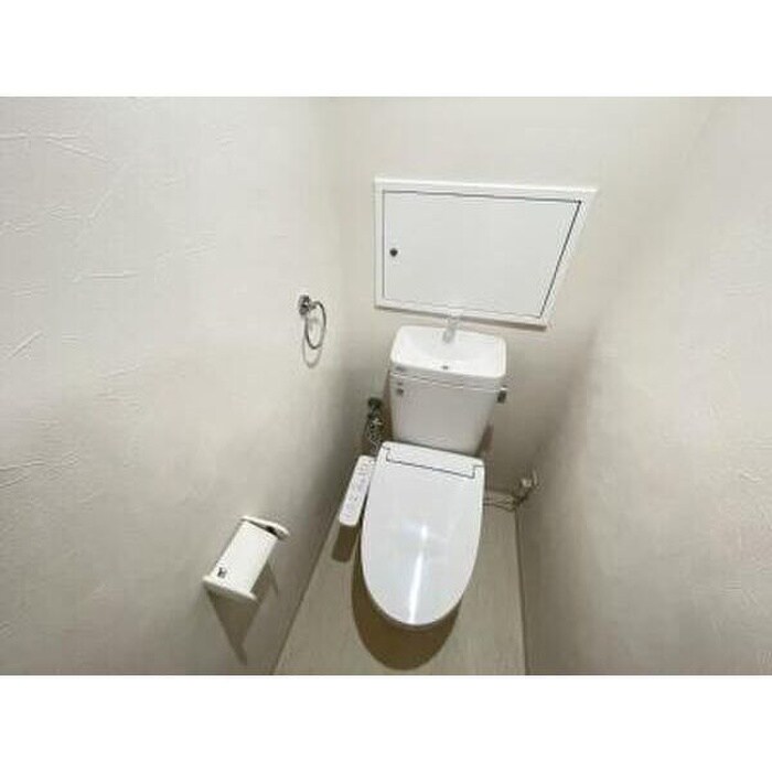 ライオンズマンション栄第2の物件内観写真