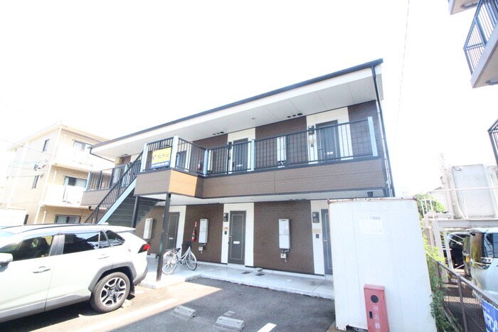 サン小牧の物件外観写真