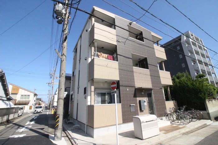 ファミリエNagoyaの物件外観写真