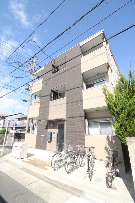 ファミリエNagoyaの物件外観写真